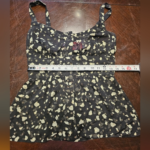 Tuleh Vintage tank top - Picture 6 of 9